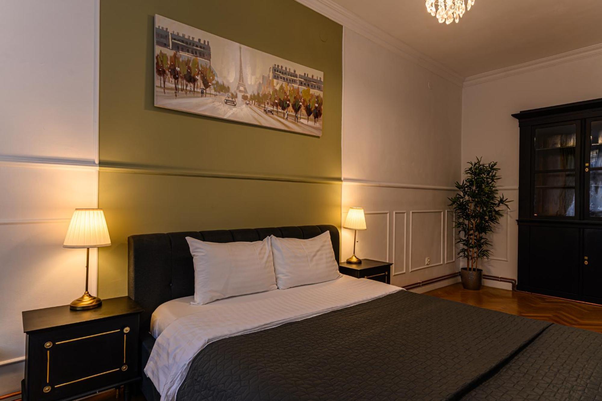 Colins Place Μπρασόβ Εξωτερικό φωτογραφία