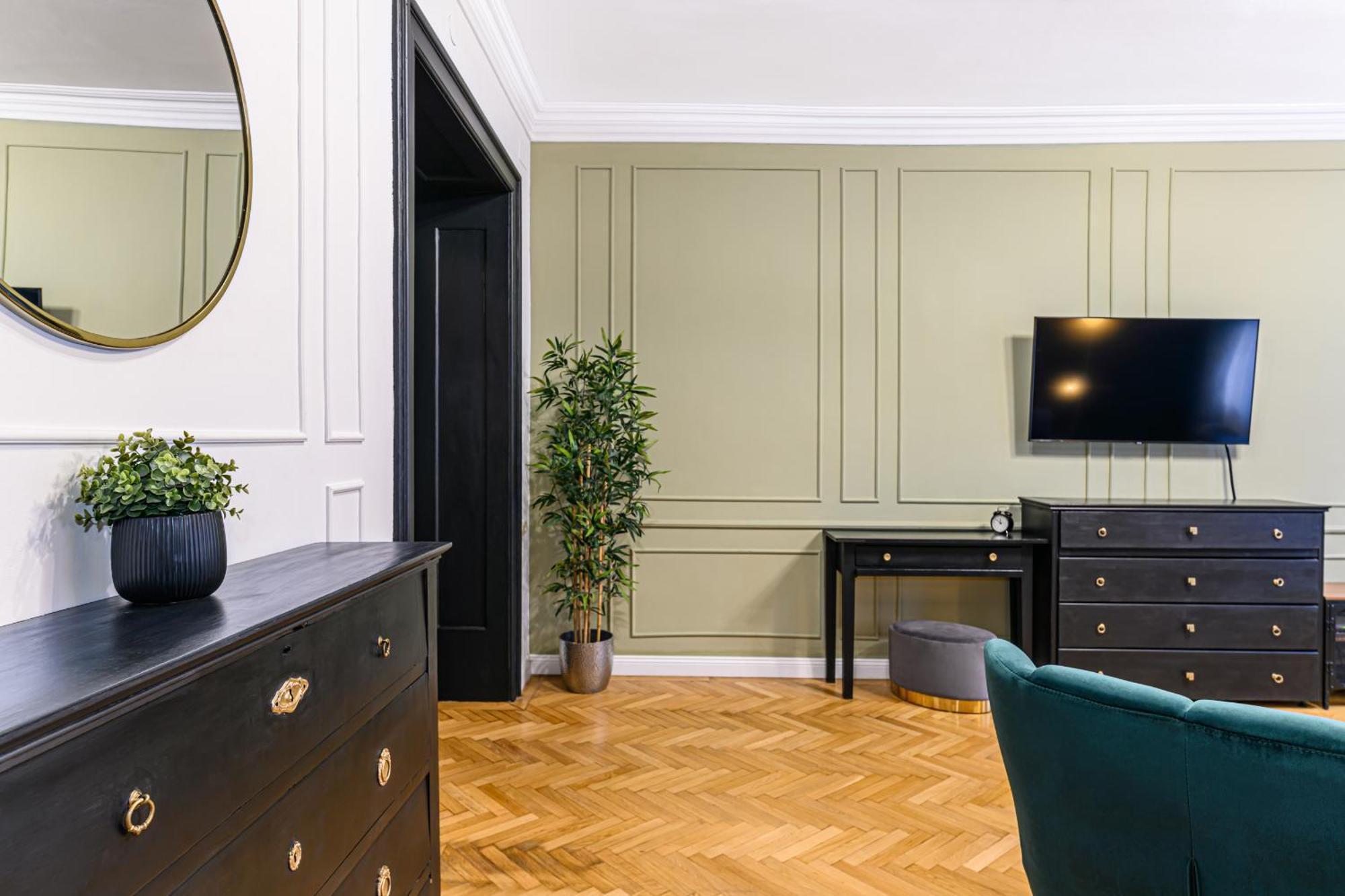 Colins Place Μπρασόβ Εξωτερικό φωτογραφία